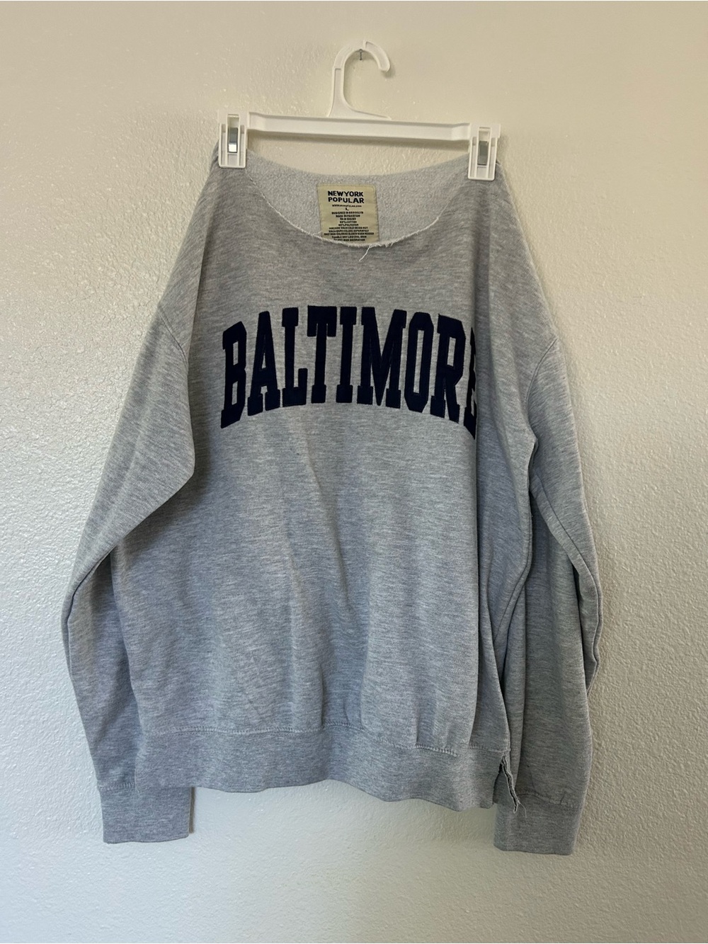 New York Popular Gray 'Baltimore' Crewneck Sweatshirt